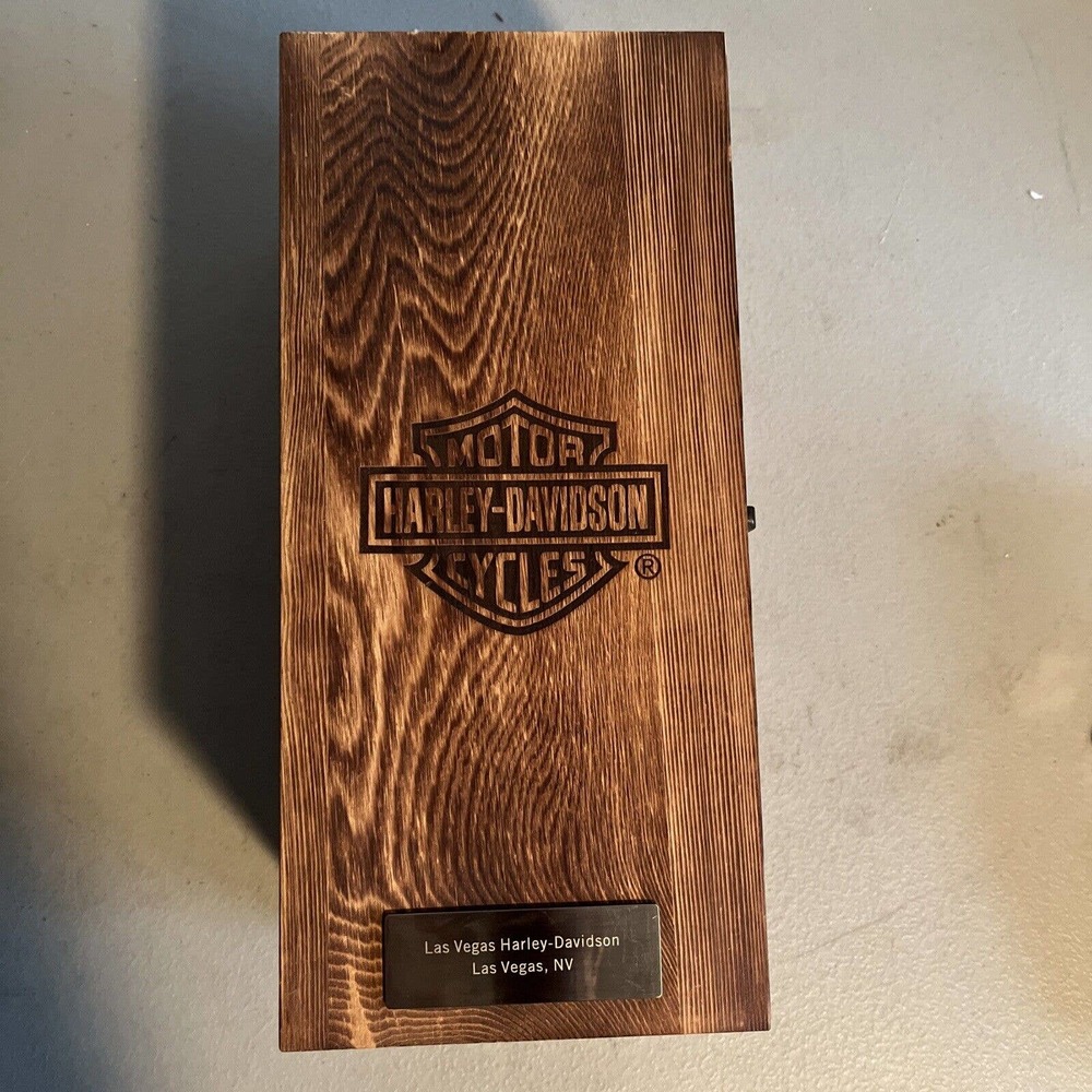 LAS VEGAS HARLEY DAVIDSON GLASS WHISKEY DECANTER WOODEN BOX